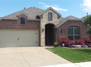 121 Chelsea Ct, Lewisville, TX 75067
