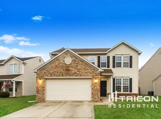 1032 Central Park Blvd S, Greenwood, IN