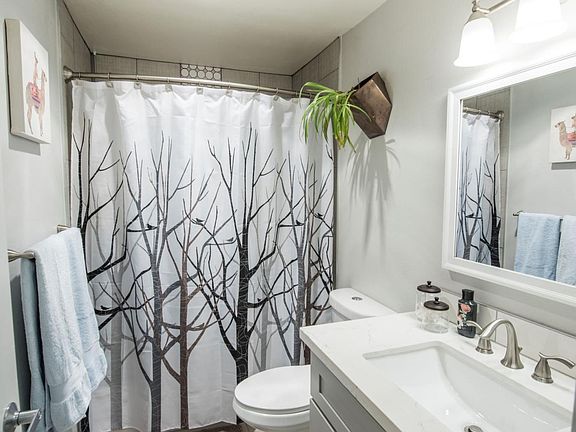 5th image of 17129 NE 80th St #17129