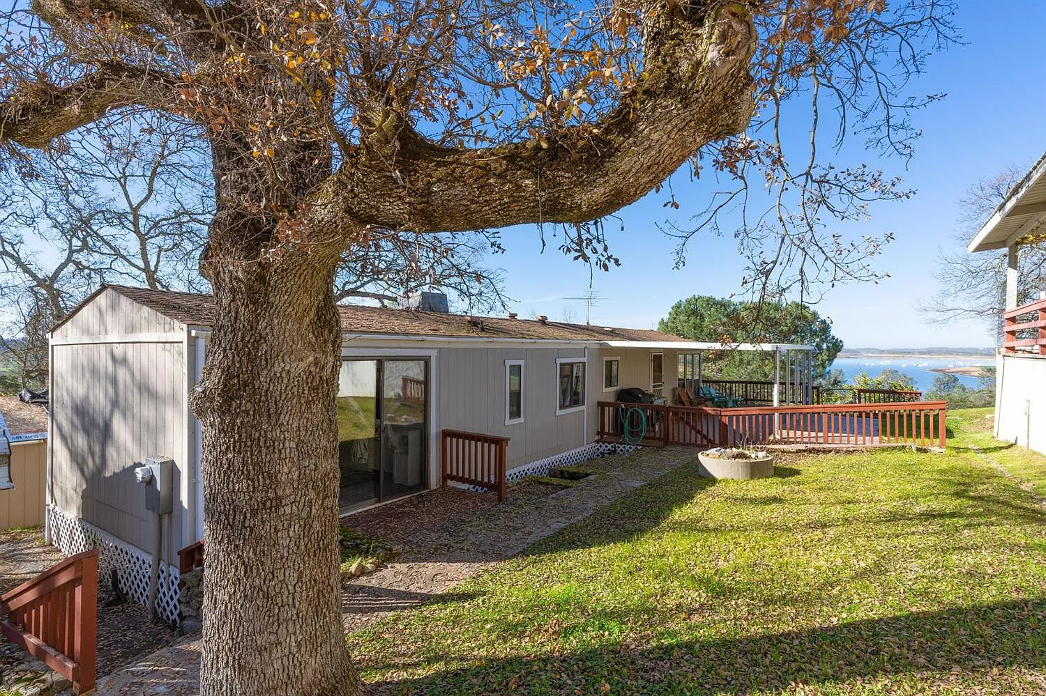 11700 Wade Ln Spc 5 photo 1