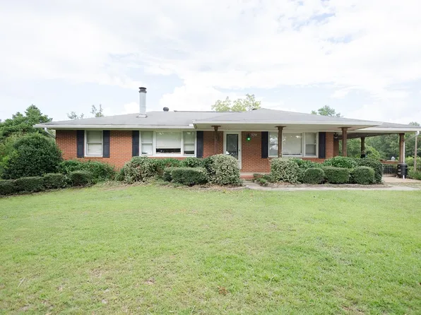 2423 Lee Road 166, Opelika, AL 36804