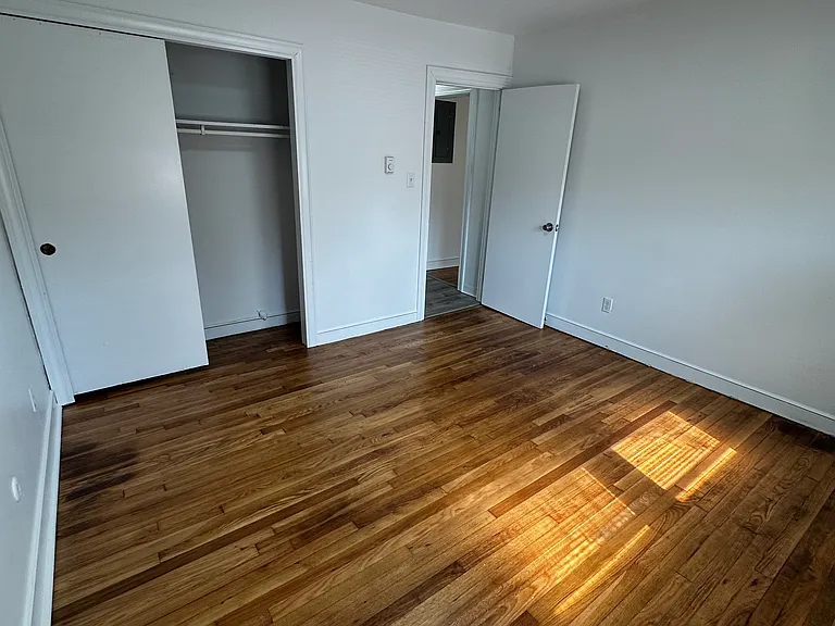 15 Patrick Henry St #16 — Photo 5