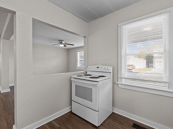 5th image of 4569 Hampshire Ave #A