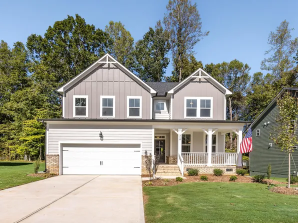 310 Travelers Ct, Mebane, NC 27302