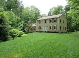 4 Freedom Hill Rd, Hampstead, NH 03841