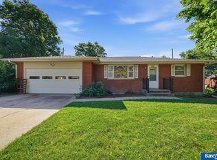 4044 S 37th St, Lincoln, NE 68506