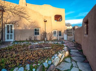 209 Ribak Rd, Taos, NM 87571