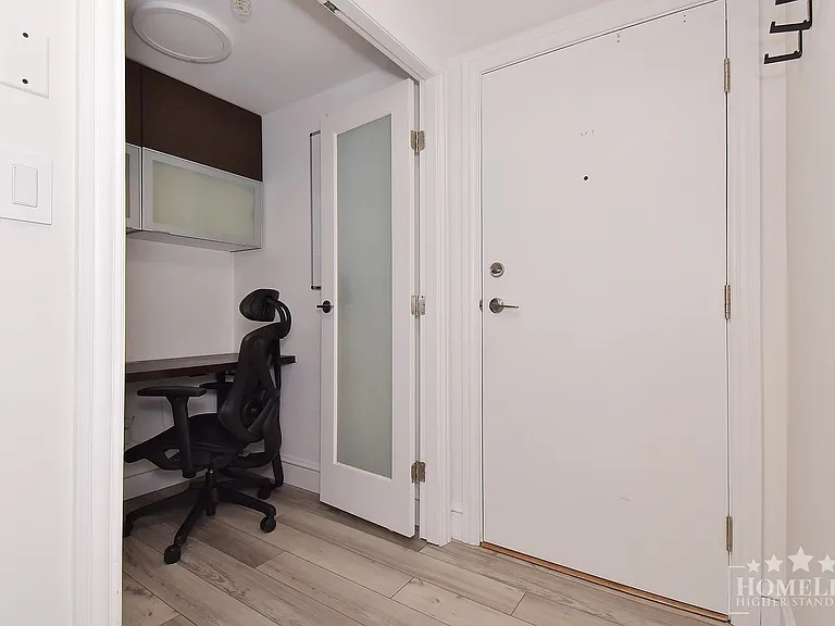 10777 University Dr #2002 — Photo 12