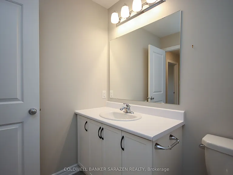 4043 Kelly Farm Dr — Photo 38