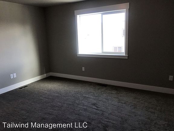 5th image of 3109 Colton Blvd #2