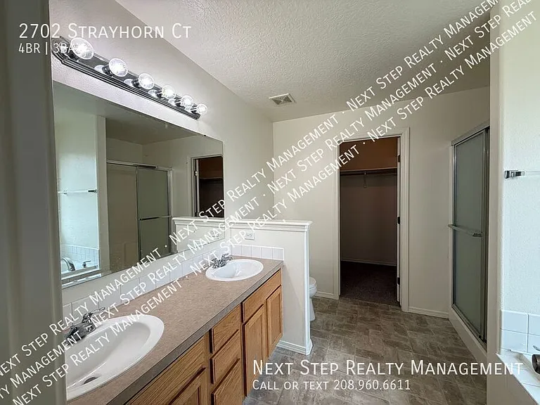 2702 Strayhorn Ct — Photo 19