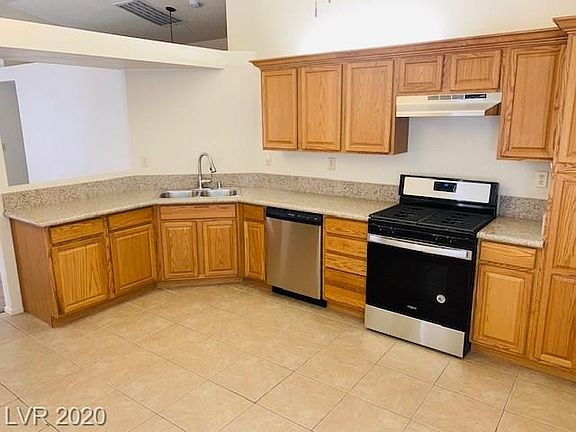 2nd image of 5242 Coral Vine Way