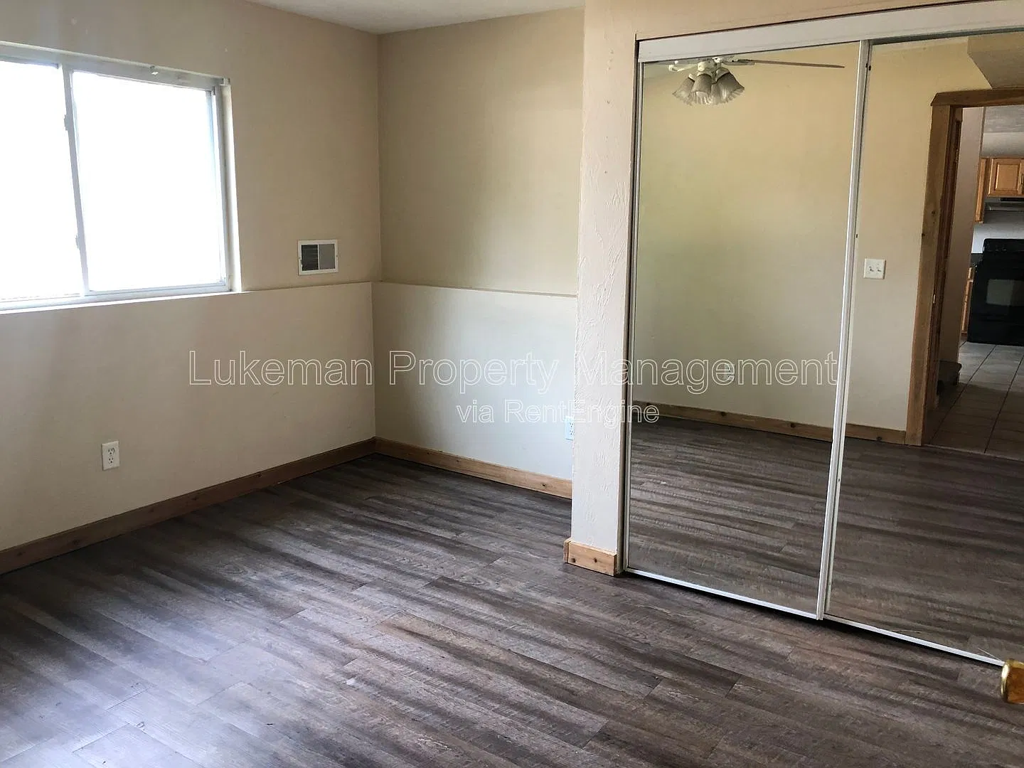 4 bed, 2.0 bath, $1,950 — Photo 2
