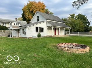 83 E Walnut St, Fountaintown, IN