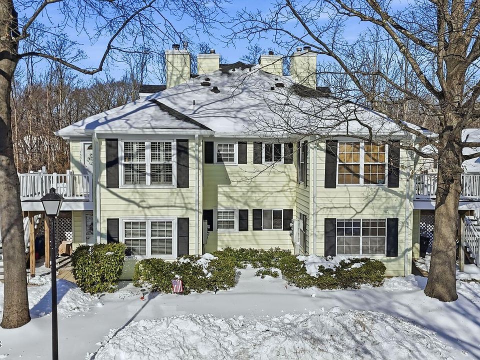 1st image of 1502 Buckingham Circle