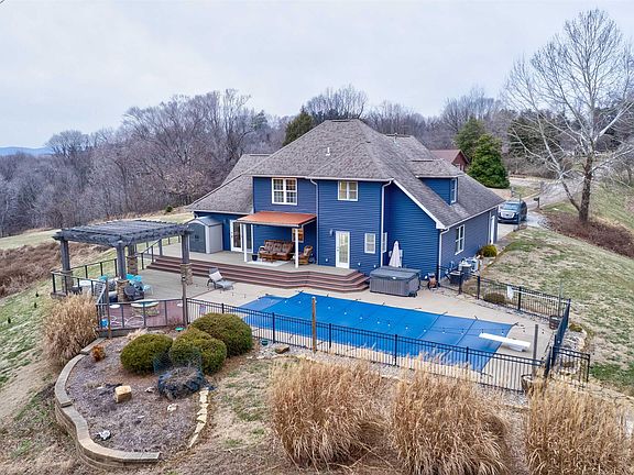 4th image of 9040 Steward Rd