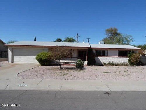 5th image of 3226 N 81st St