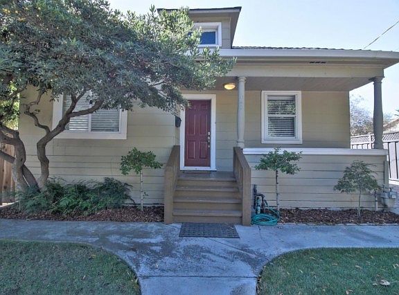 3rd image of 1042 W San Fernando St