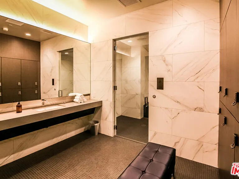 889 Francisco St #905 — Photo 16