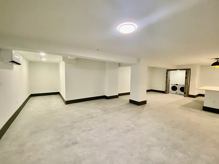 116 E Randolph Ave #151 — Photo 8