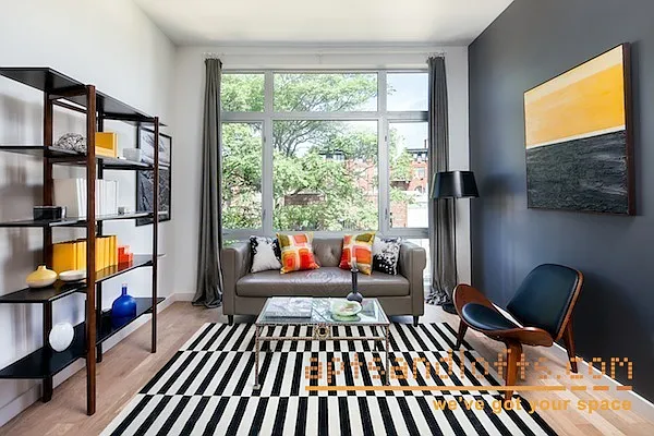 Sold by aptsandlofts.com | media 19