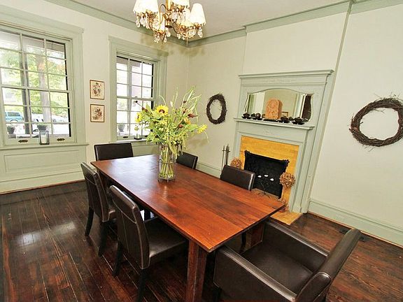 Spacious formal Dining Room with 2 sets of pocket doors