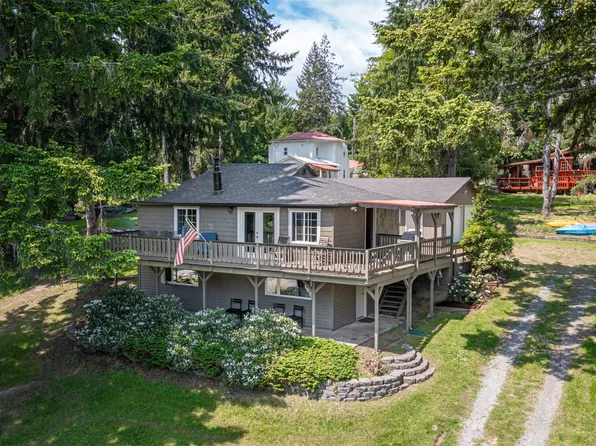 716 E Herron Boulevard NW, Lakebay, WA 98349