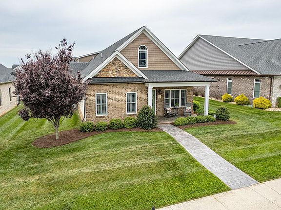 4th image of 1111 Lindenshire Dr