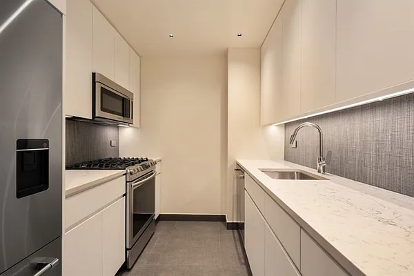 Rented by Corcoran | media 16