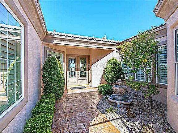 2nd image of 4886 Denaro Dr