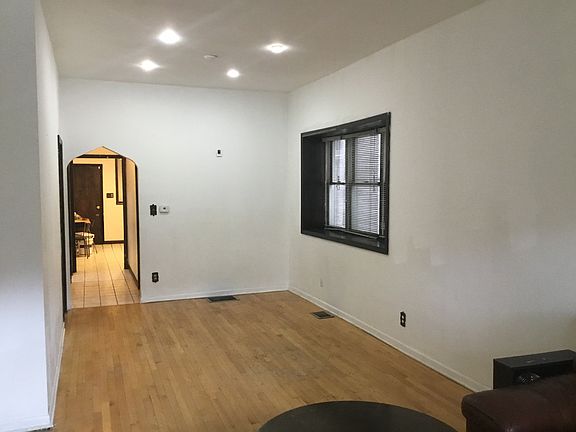 5th image of 2715 S Princeton Ave Floor I-1