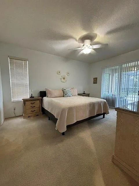 5 bed, 4.5 bath, 2820 sqft, $2,995 — Photo 4