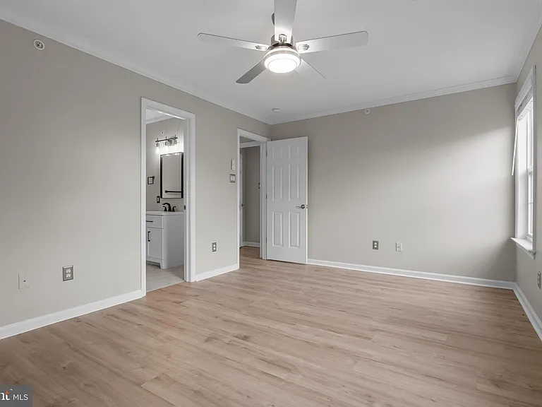 115 Goldfinch Ct #237 — Photo 22