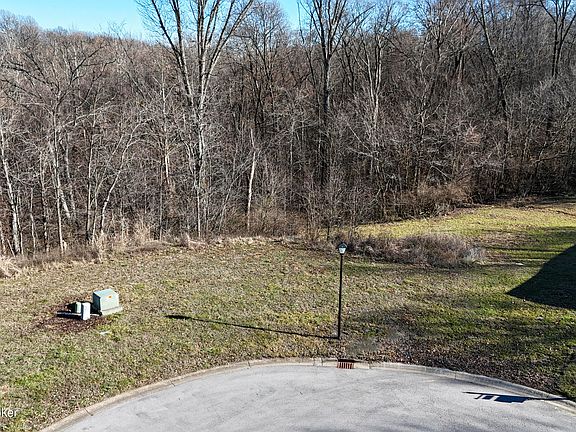 3rd image of 6243 Hudson Creek Dr
