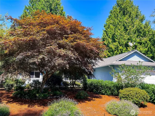 33 Goldfinch Lane, Port Ludlow, WA 98365