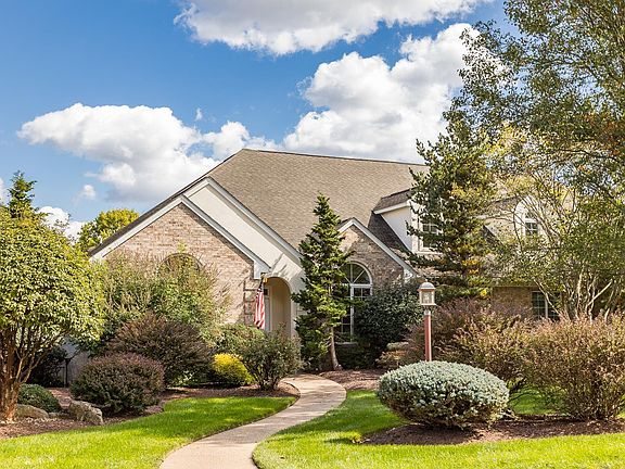 2nd image of 3372 Mesinetto Creek Dr