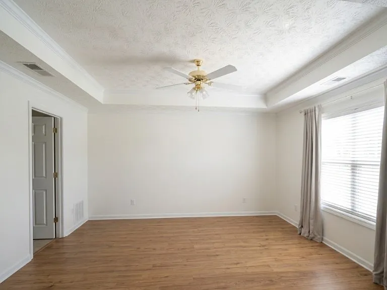 344 Creekview Dr — Photo 10