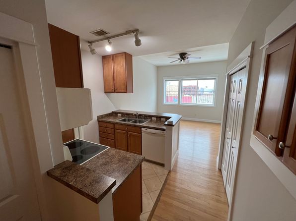 112 Washington Ave #2