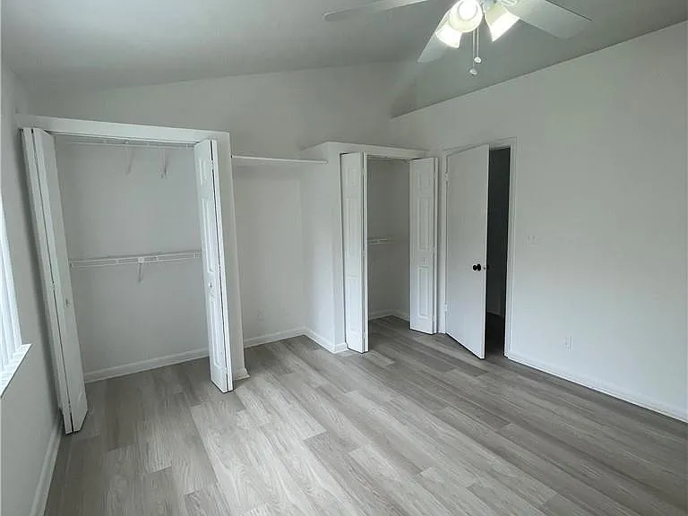 2896 S Edgehill Ln #2896 — Photo 7