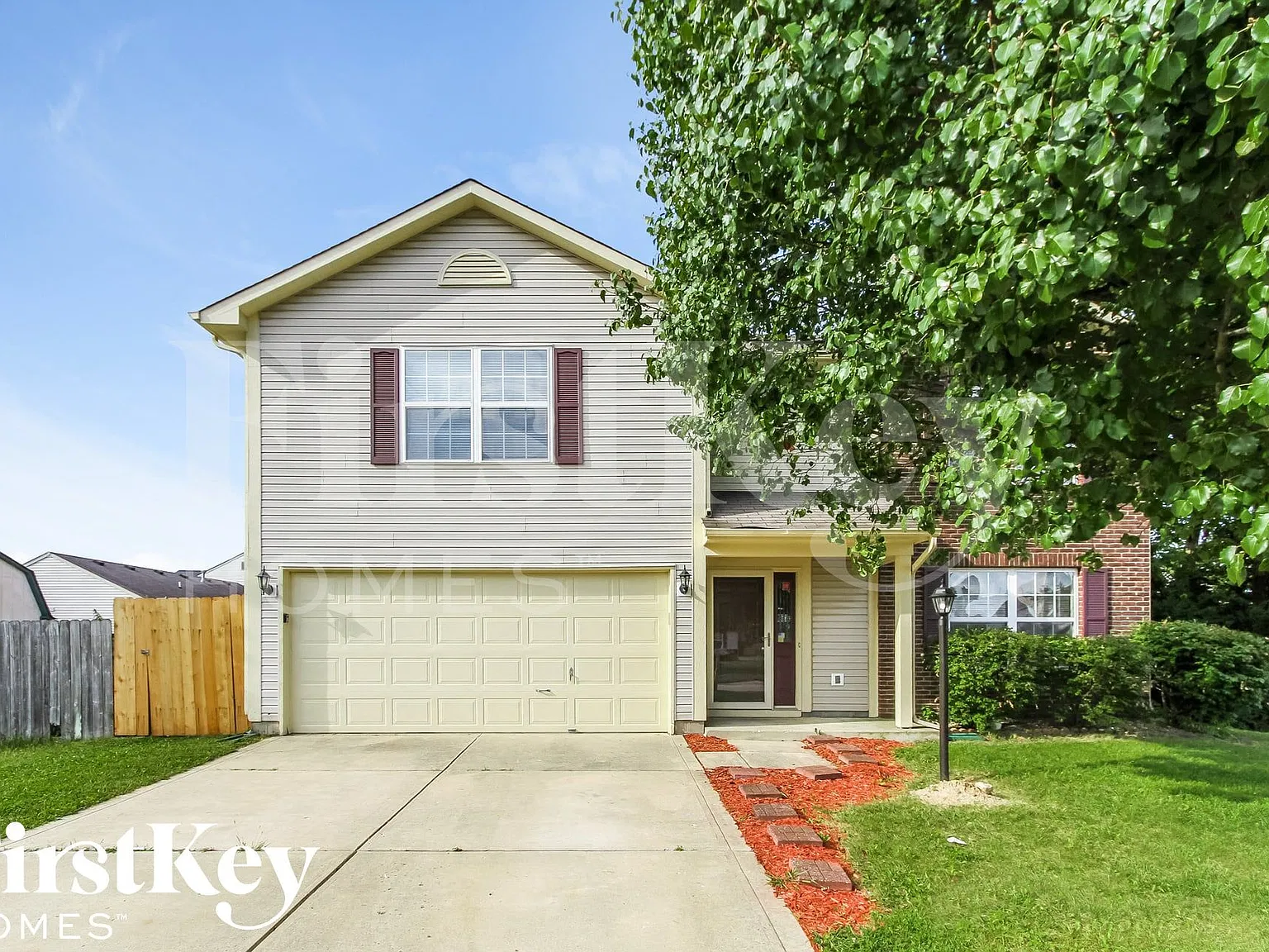 4 bed, 2.5 bath, 2332 sqft, $2,355 — Photo 1