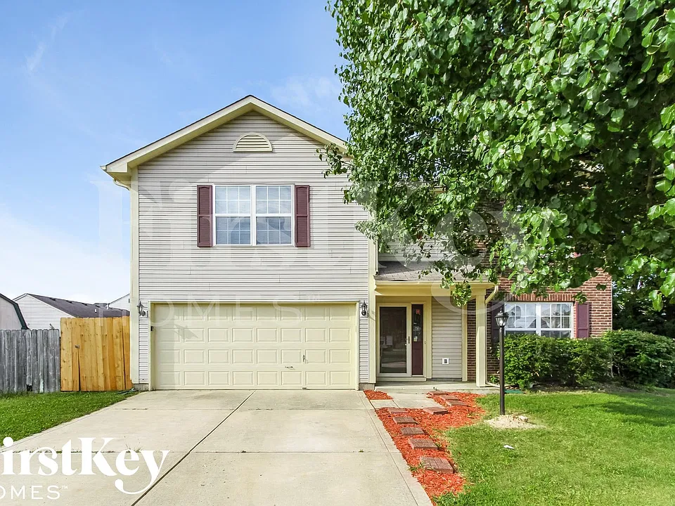 6006 Jackie Ln