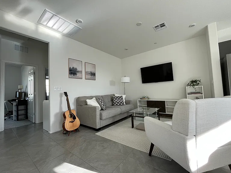 6142 Garden Oasis St — Photo 8