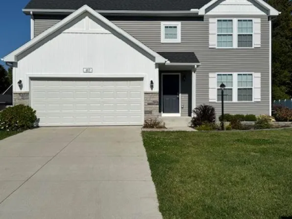 407 W Daybreak Dr, Lakeville, IN 46536