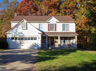 8912 Bovelder Dr, Laurel, MD 20708