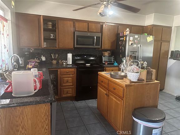 2nd image of 2110 Sandalwood Dr