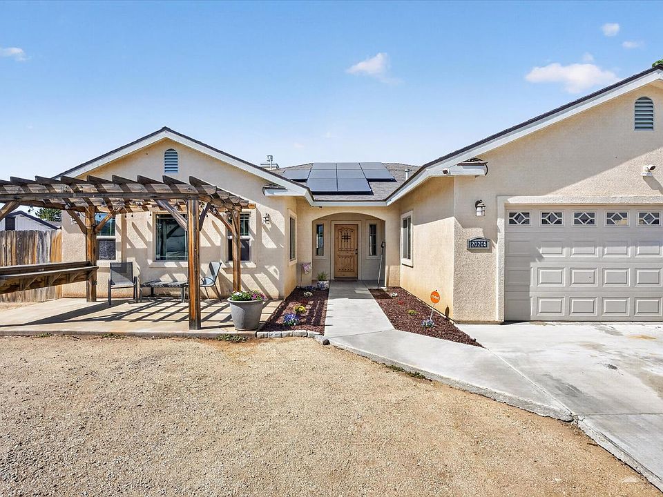 1st image of 20205 Sears Dr