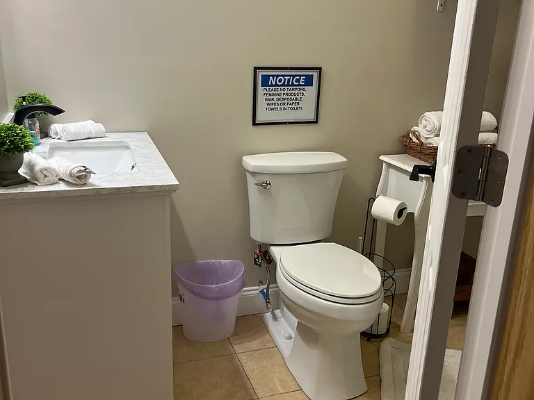714 Winston Dr — Photo 14