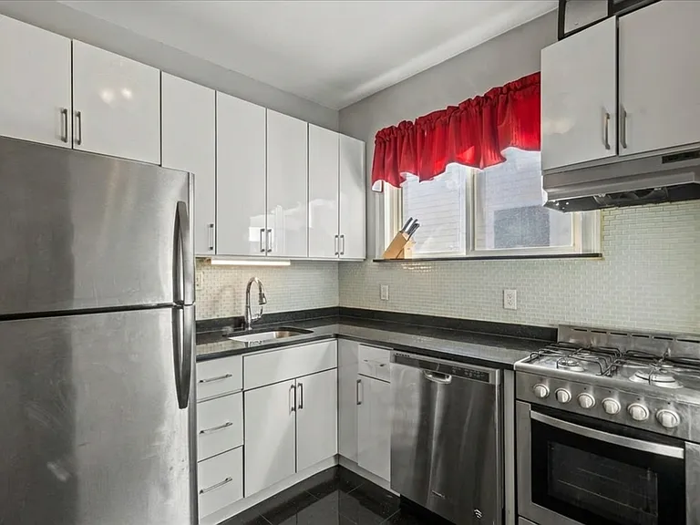 436 Undercliff Ave #2 — Photo 9