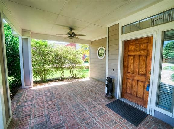 5th image of 626 Candlewood Trl
