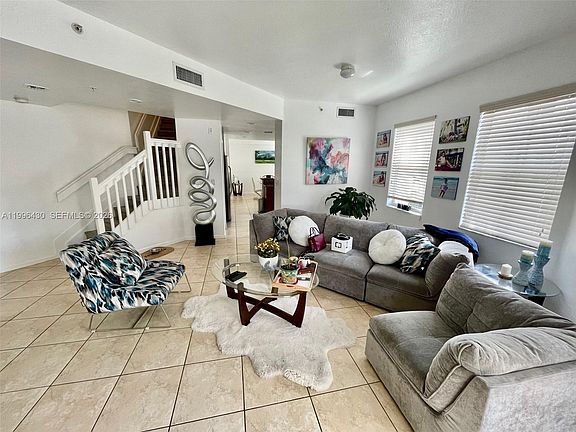 3rd image of 11503 NW 89th St APT 206